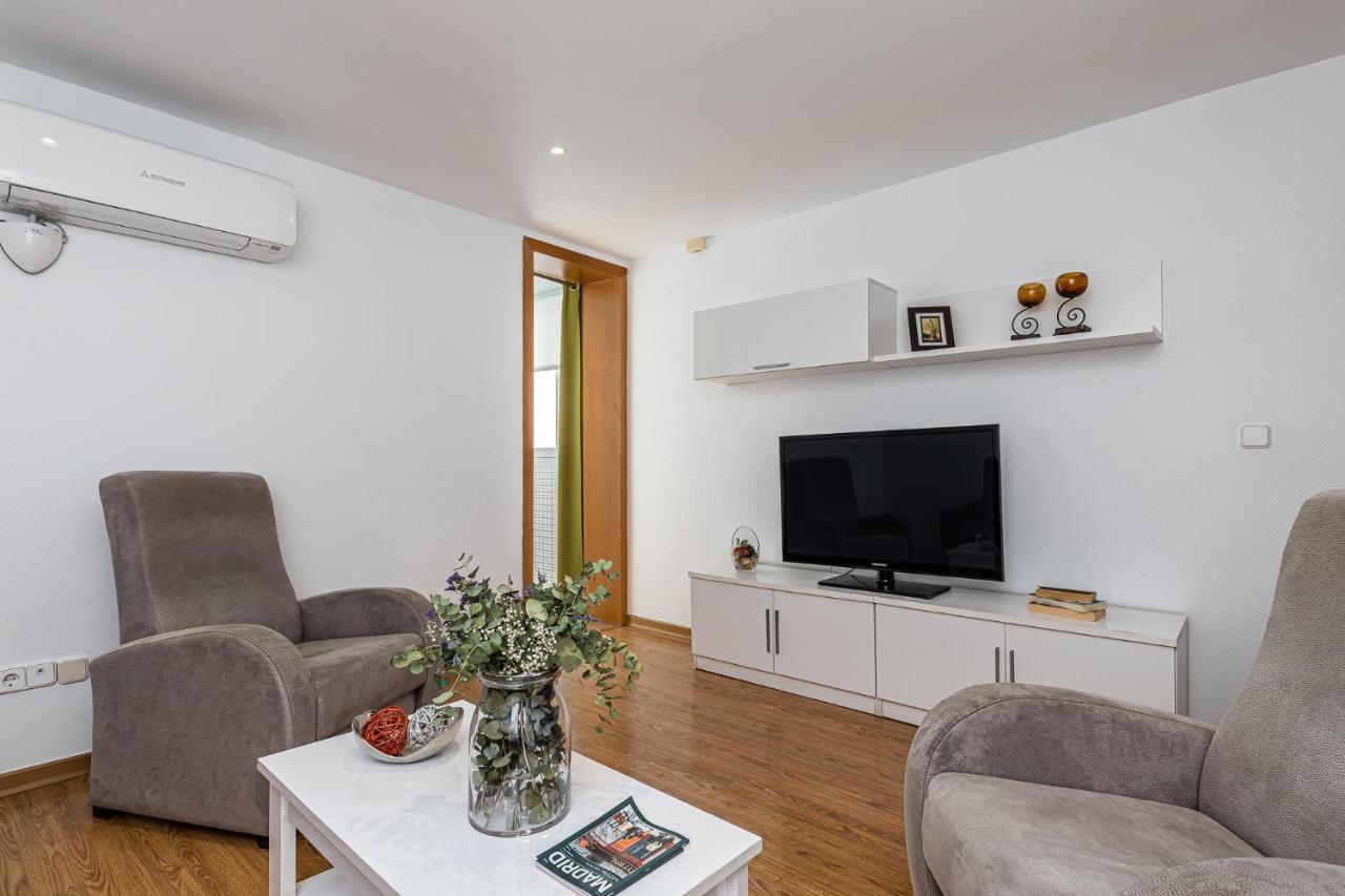 Waou Apartamentos En Sol Confort 2 Madrid Exterior photo